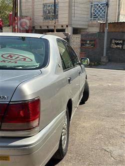 تويوتا كراون